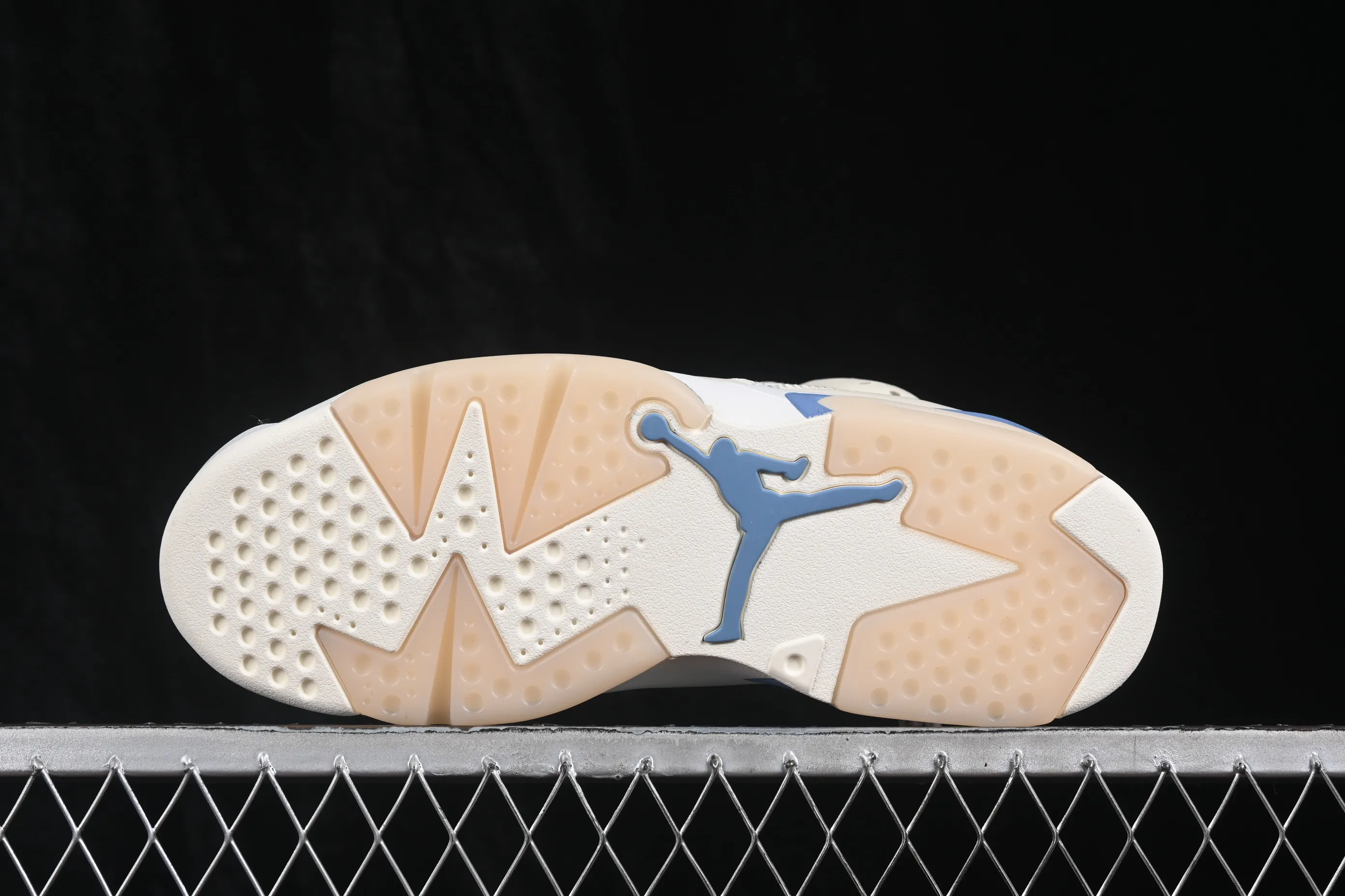 All categories Air Jordan Jordan series basketball shoes Air Jordan 6 Atmos x Air Jordan 6 Retro "Sashiko" AJ6 Joe 6 milk white blue Sashiko embroidery IR7255-110